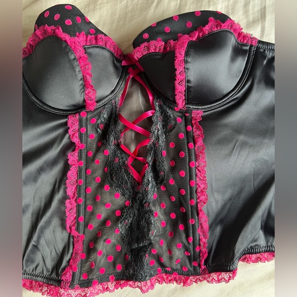 NEVER WORN Corset Lingerie from Victoria’s Secret - Picture 1 of 4